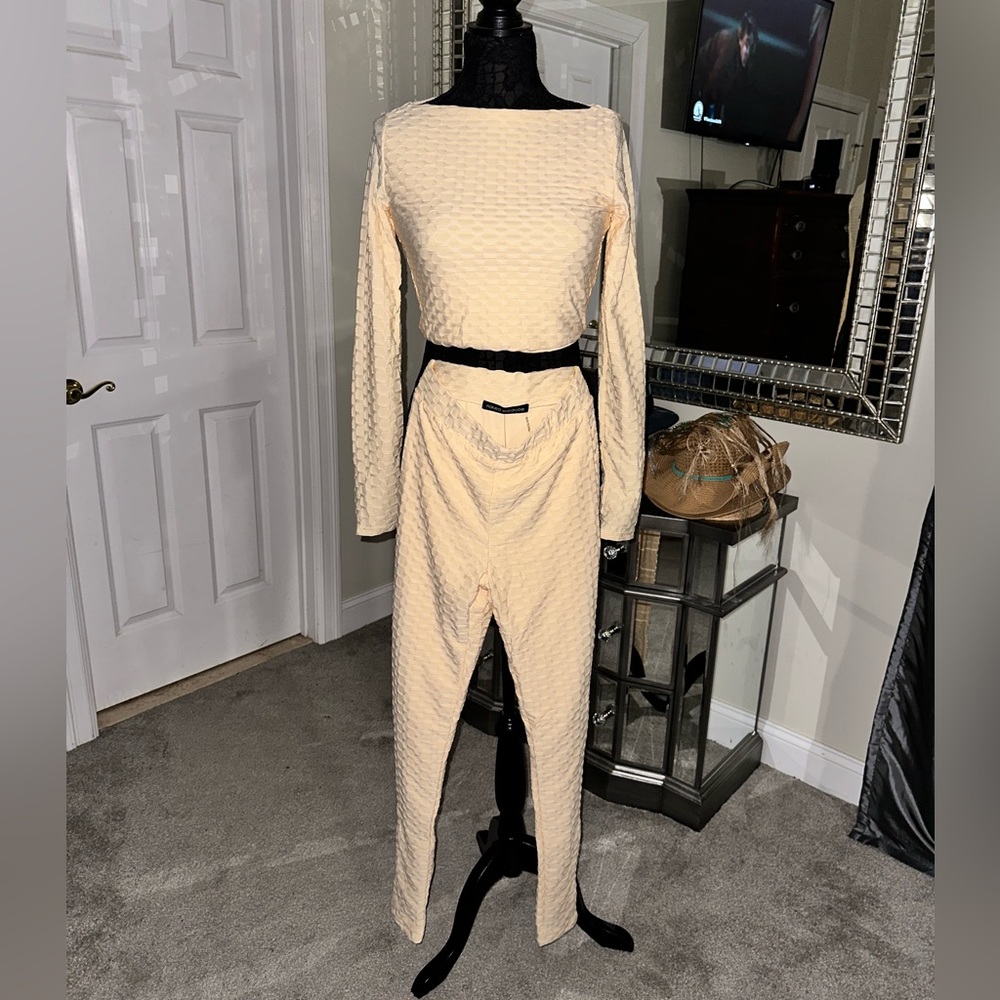 NWT. Naked wardrobe Set